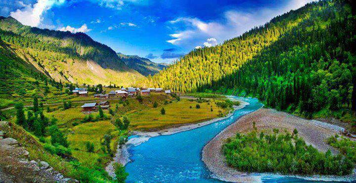 essay on beauty of azad kashmir