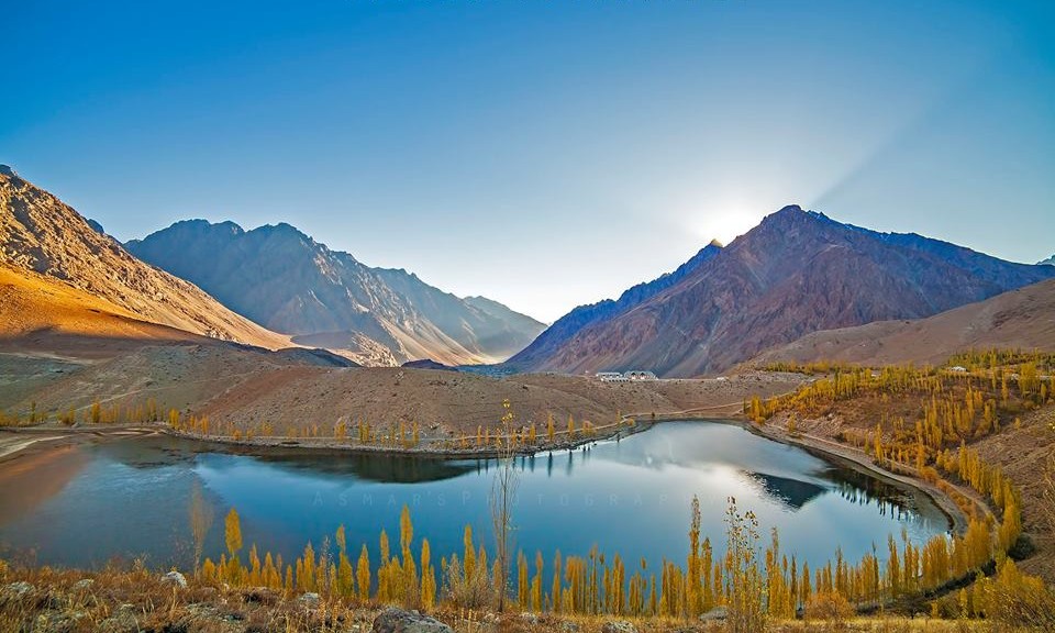 First-Light-Autumn-at-Phandar-Lake-Ghizer-Valley-Gilgit-Pakistan