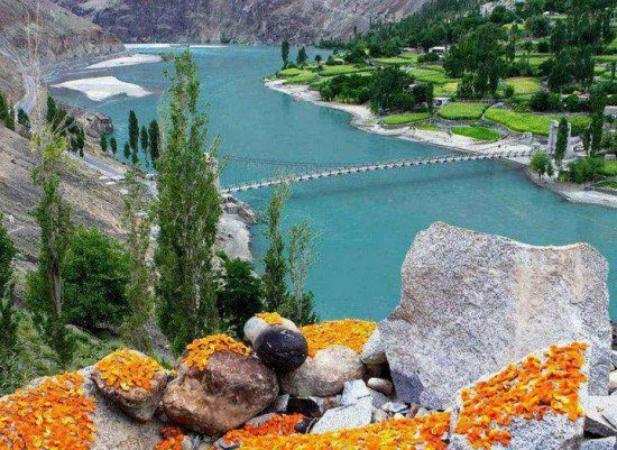 hunza-river
